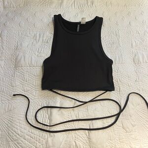 H&M Black Sleeveless Tie Front Crop Tank Top